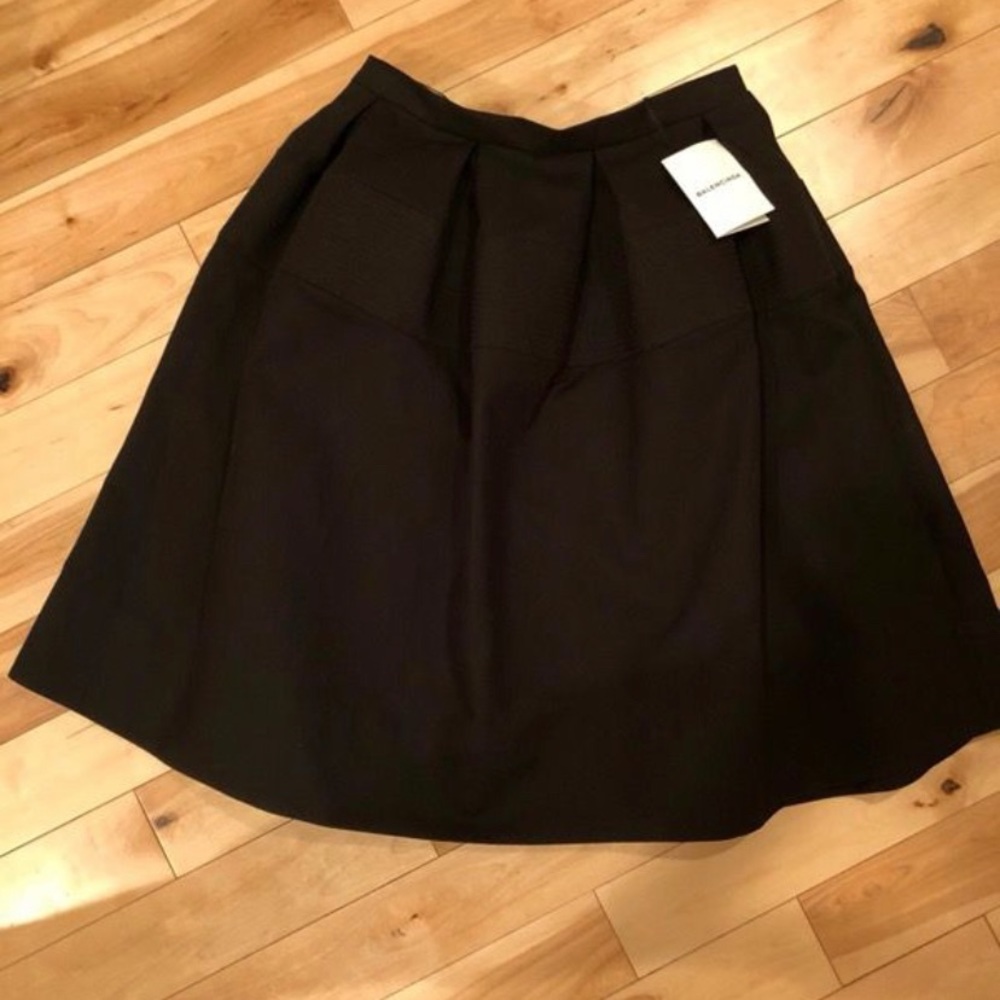 BALENCIAGA black skirting